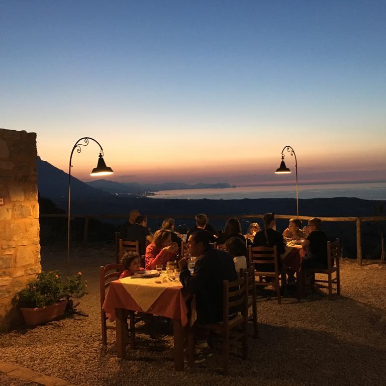 Agriturismo Case Tabarani Collesano 외부 사진