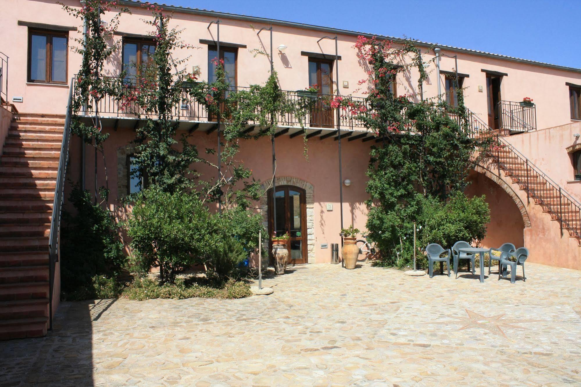 Agriturismo Case Tabarani Collesano 외부 사진